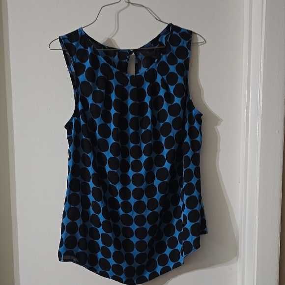 Blue and Black Polka Dot Sleeveless‎ Ladies  Top Sz M By Worthington - Picture 1 of 4